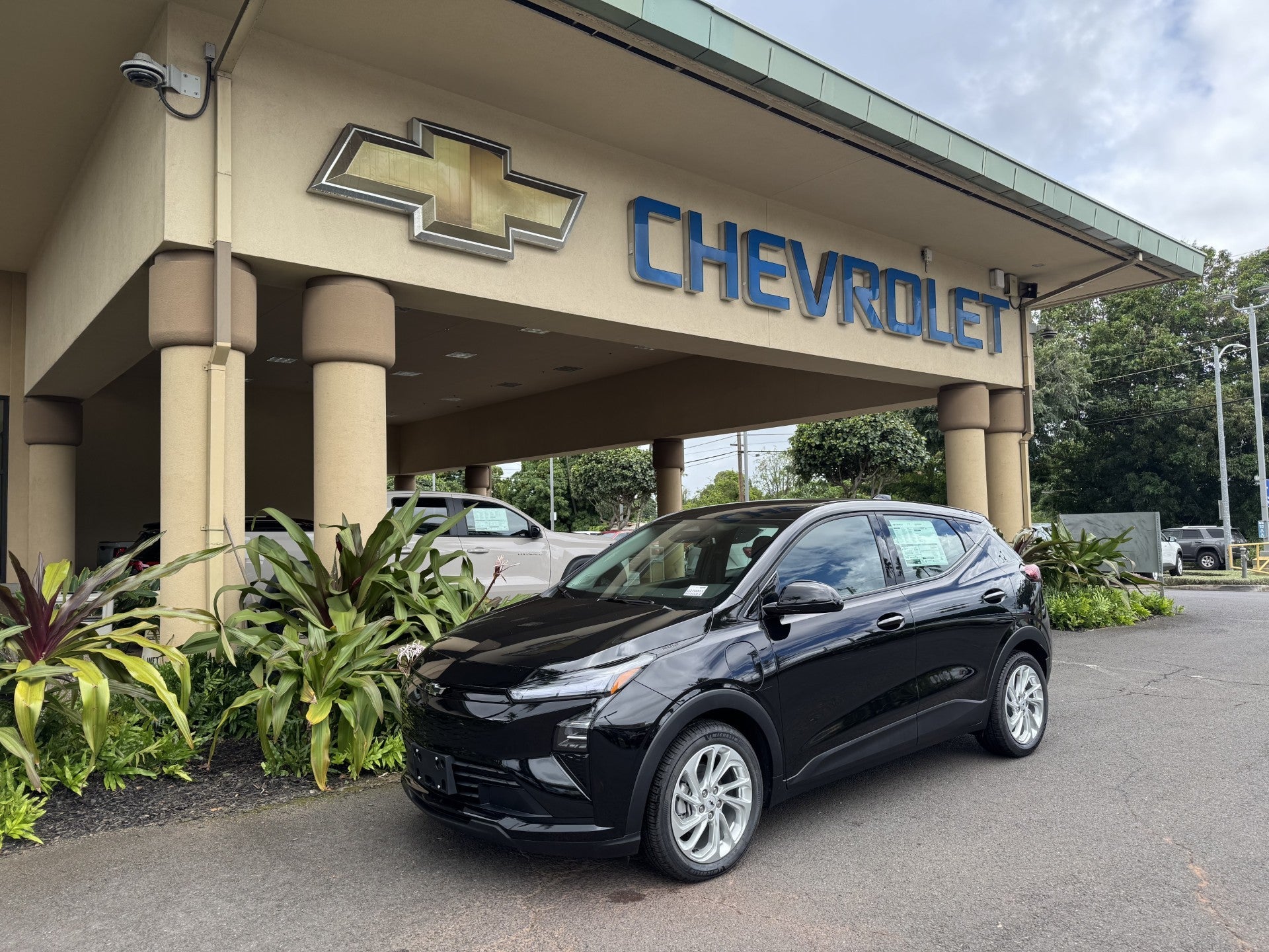 2027 Chevrolet Bolt LT in Mosaic Black Metallic — front three-quarter view