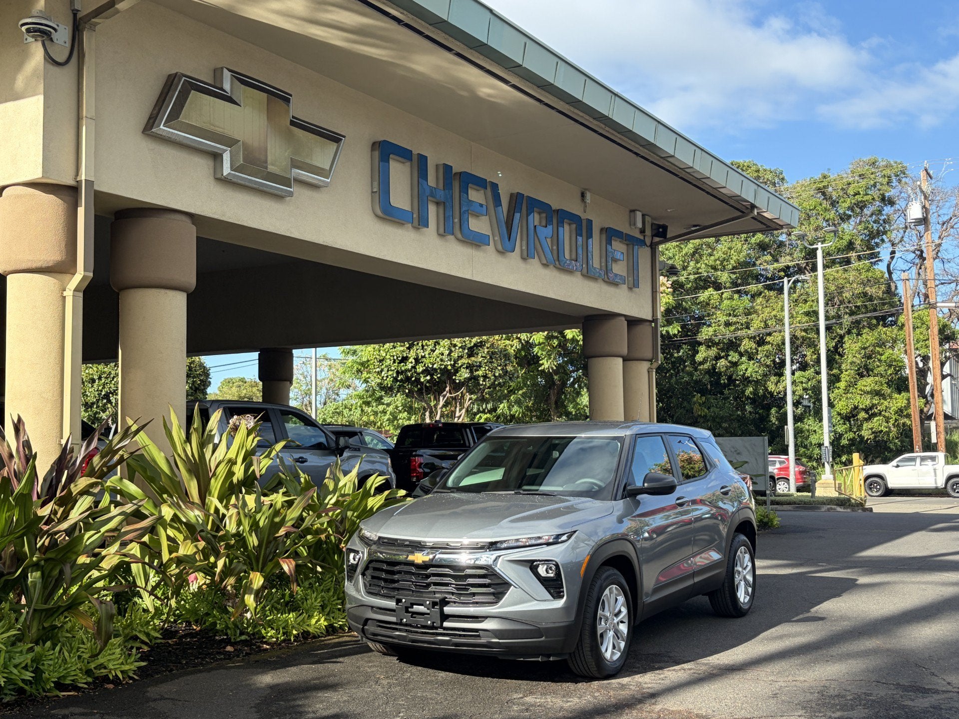2026 Chevrolet Trailblazer LS in Sterling Gray Metallic — front three-quarter view